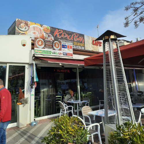 roxy bar